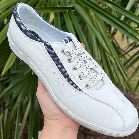 Keds Shoes Keds Navy White Leather Arch Support Shoes Size 95